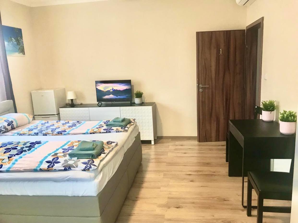 Guest house Fresh House *